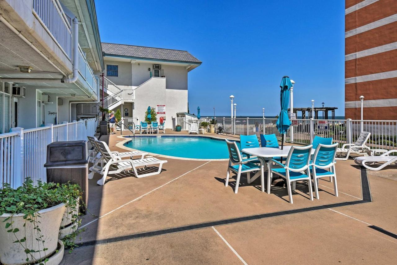 Oceanfront Resort Studio On Virginia Beach! 외부 사진